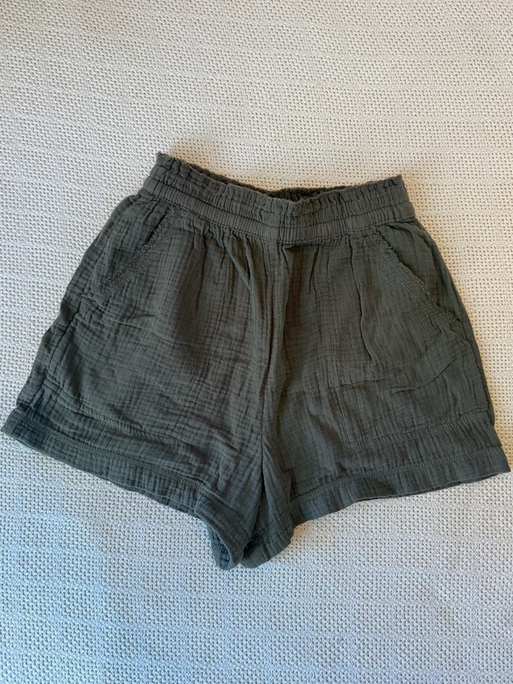 Aerie poolside Olive Green High Waist Cotton Gauze Shorts xs